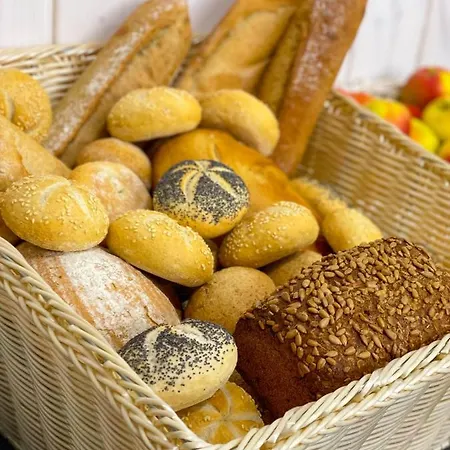 Panzió Dobre Smaki At Wczasowa8 Sea