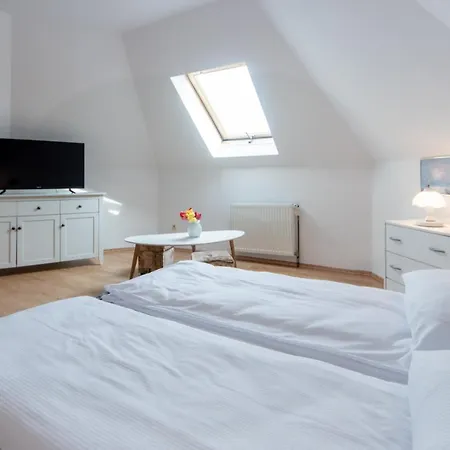 Panzió Dobre Smaki At Wczasowa8 Sea 3*