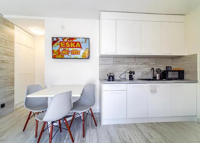 Letni Dworek Nocleg ze śniadaniem 3*