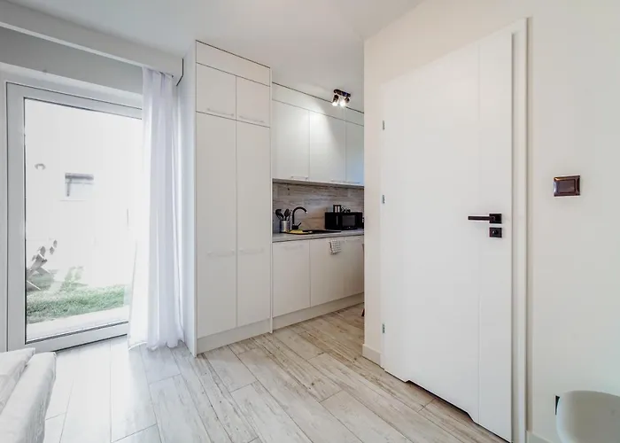 Nocleg ze śniadaniem Letni Dworek 3*