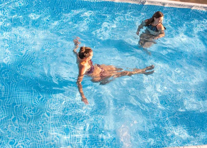 Letni Dworek Nocleg ze śniadaniem Sarbinowo